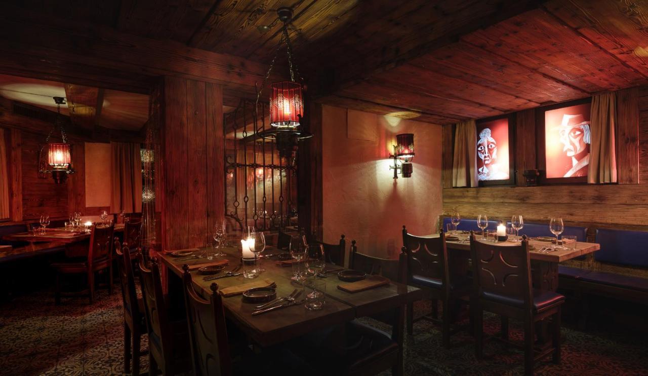 Guesthouse By The Rex Zermatt Ngoại thất bức ảnh