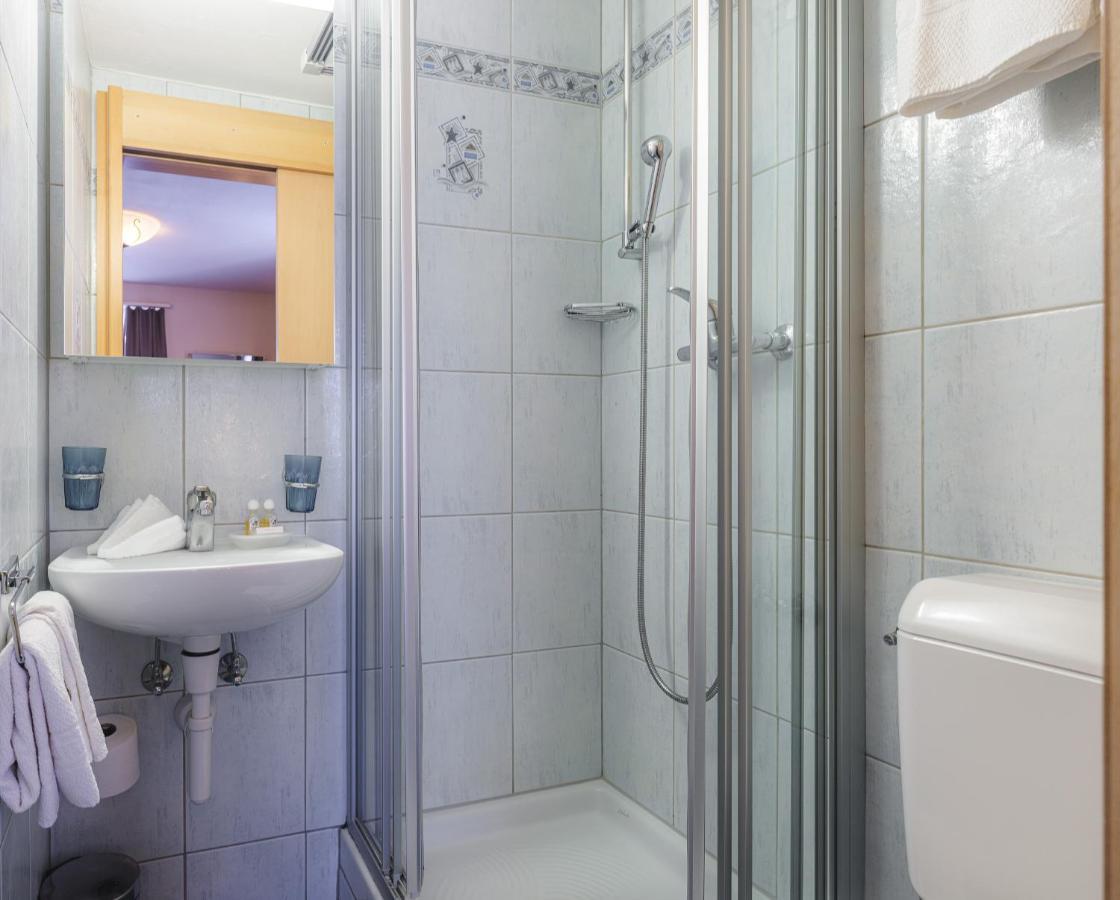 Guesthouse By The Rex Zermatt Phòng bức ảnh