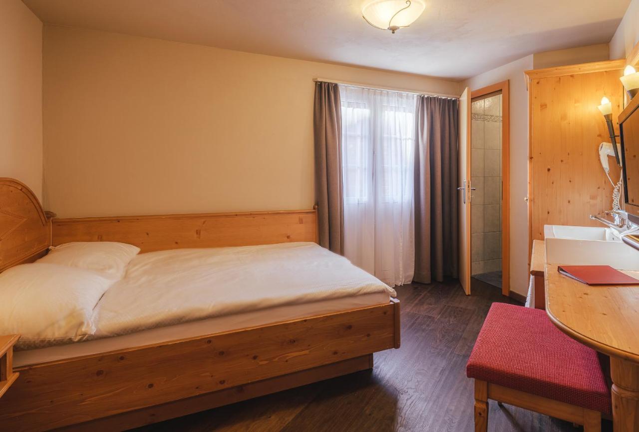 Guesthouse By The Rex Zermatt Phòng bức ảnh